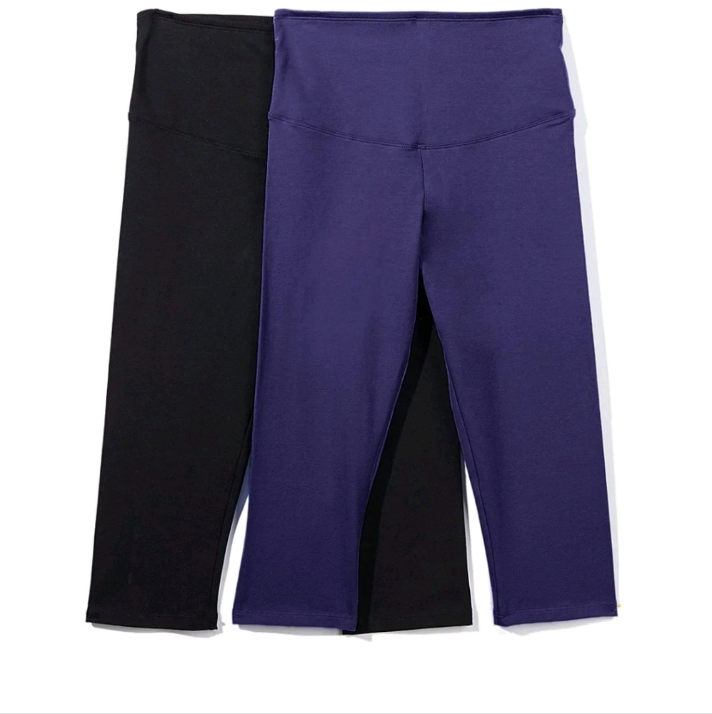 Yummie Compact Cotton Shaping Capri LOT of 2 Navy Blue and Black, Large. NWT